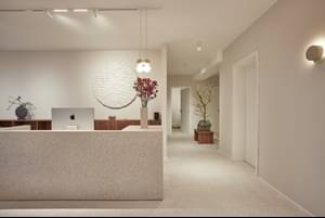 Praxis-Empfangsbereich in Bad Nauheim